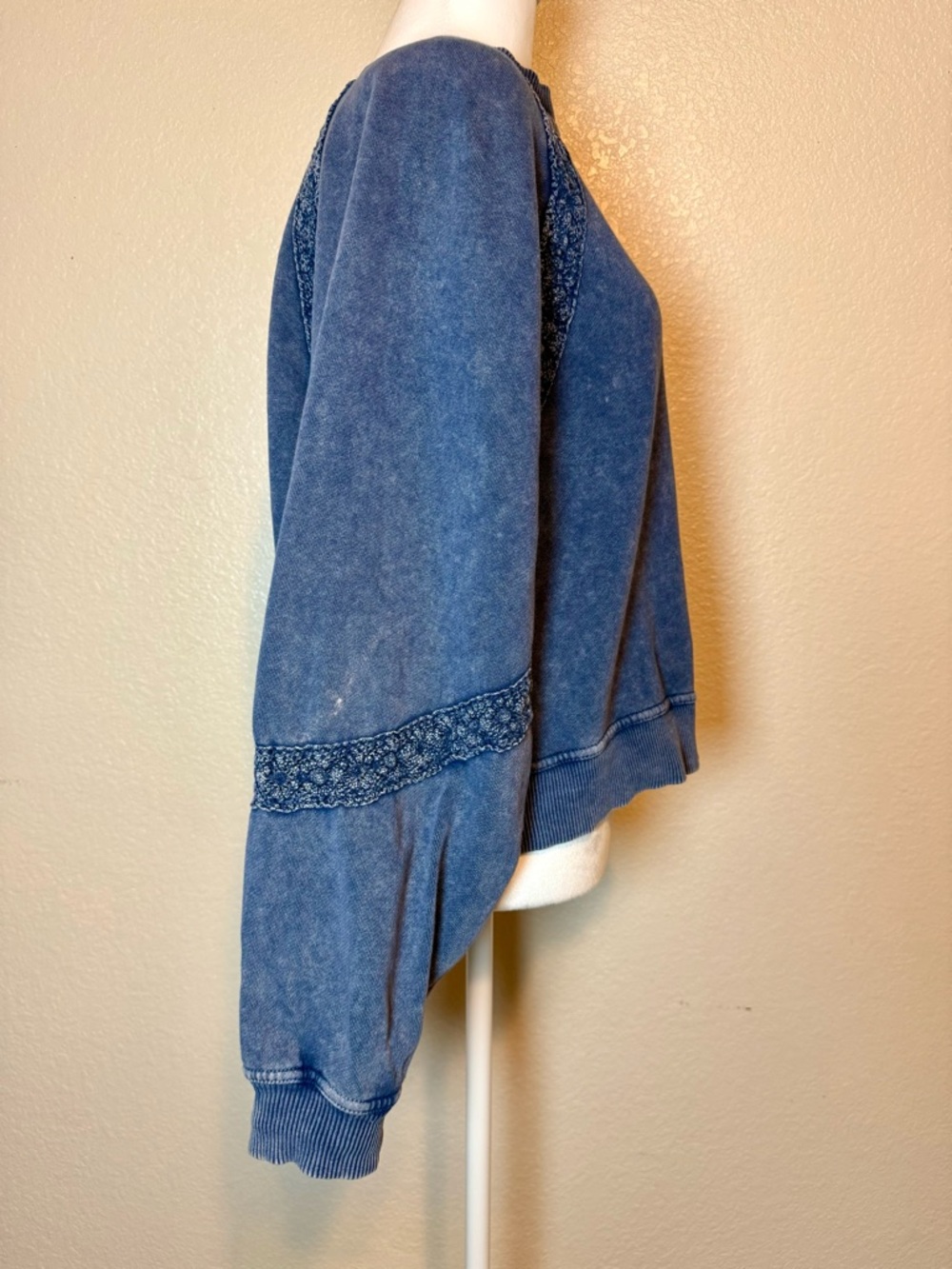 Aerie Hey Crochet Mineral Wash Blue Sweatshirt Crochet Lace Detail Oversize XS - Picture 10 of 15